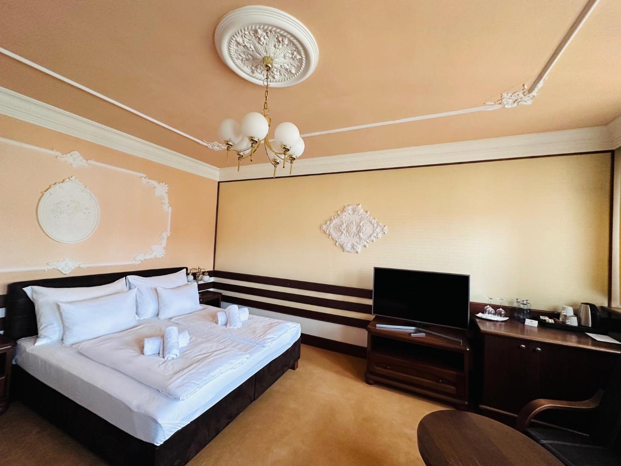 Hotel Parkhotel 4*