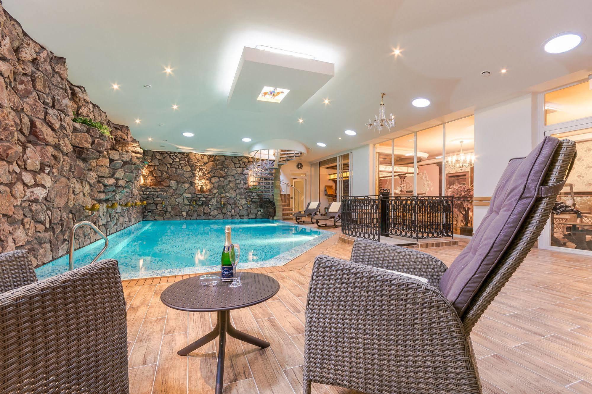 Parkhotel Hotel 4*